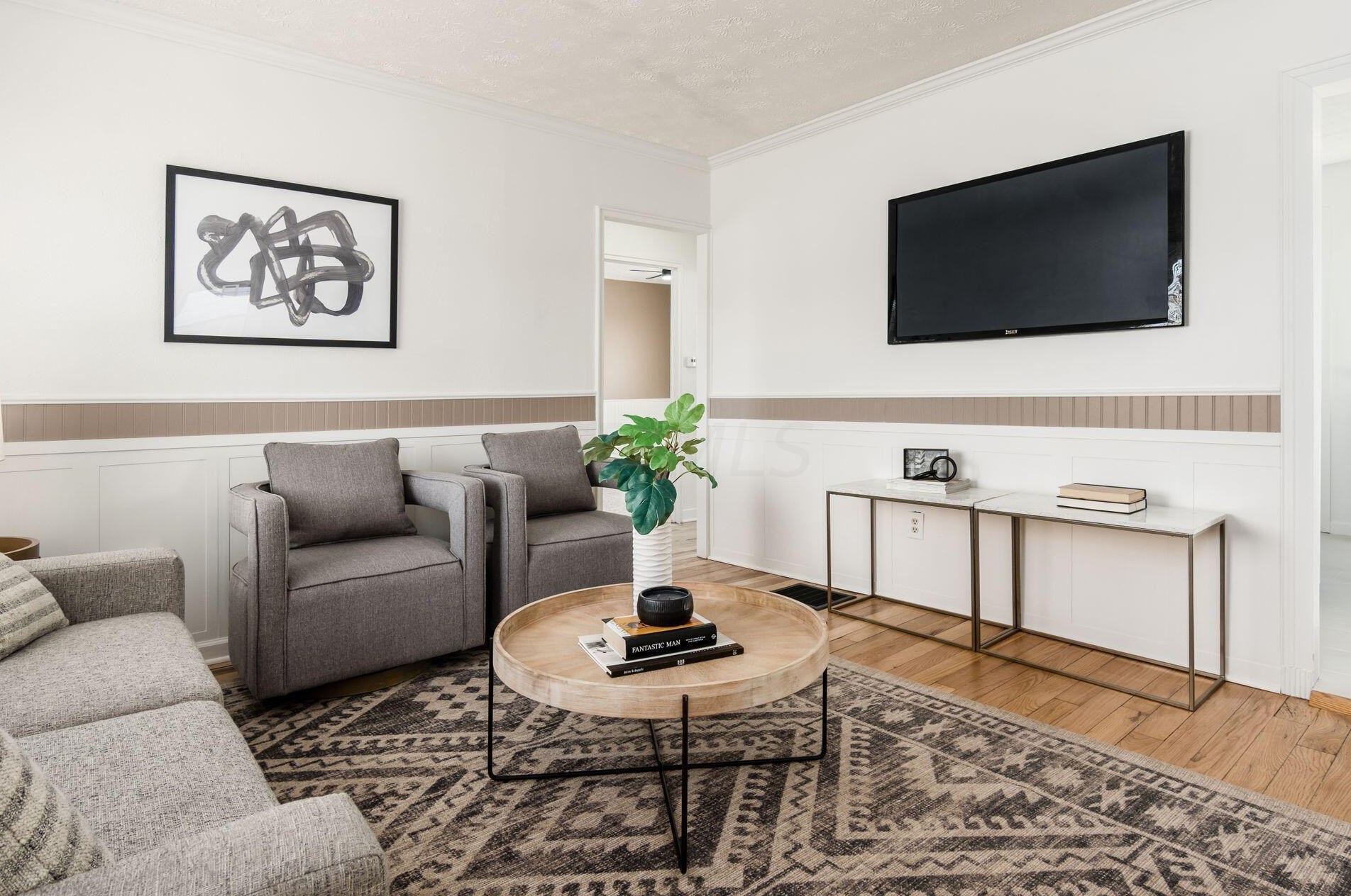 842 Clay Ct, Columbus OH  43205-1652 exterior