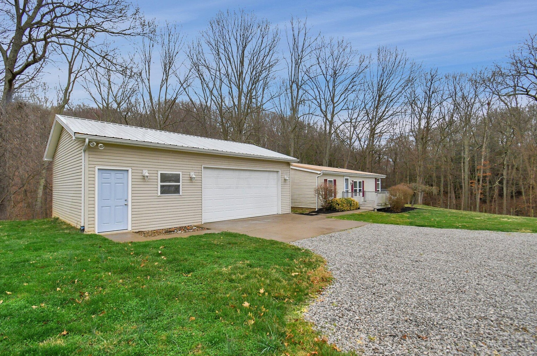 13338 Middlefork Rd, Rockbridge, OH 43149-6532