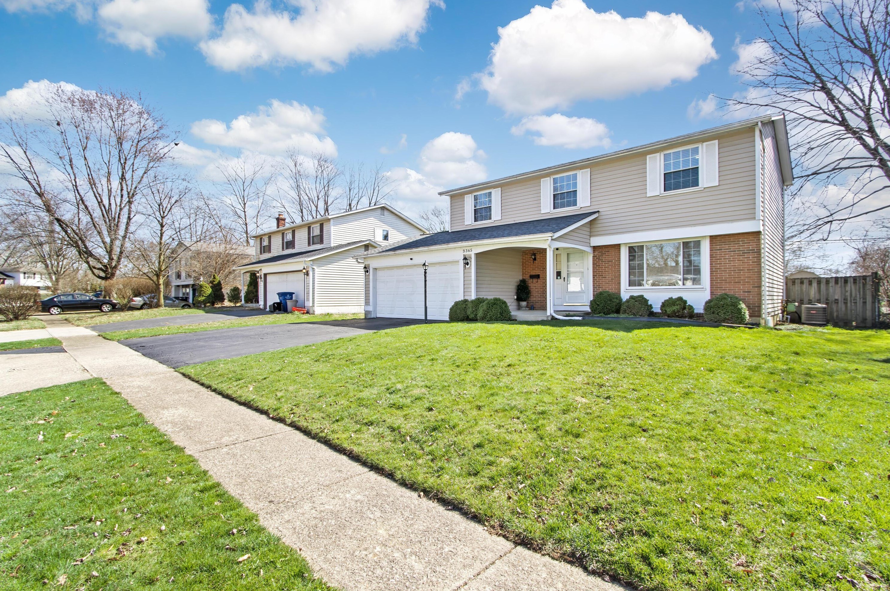 3365 Hunt Club Rd N, Westerville, OH 43081