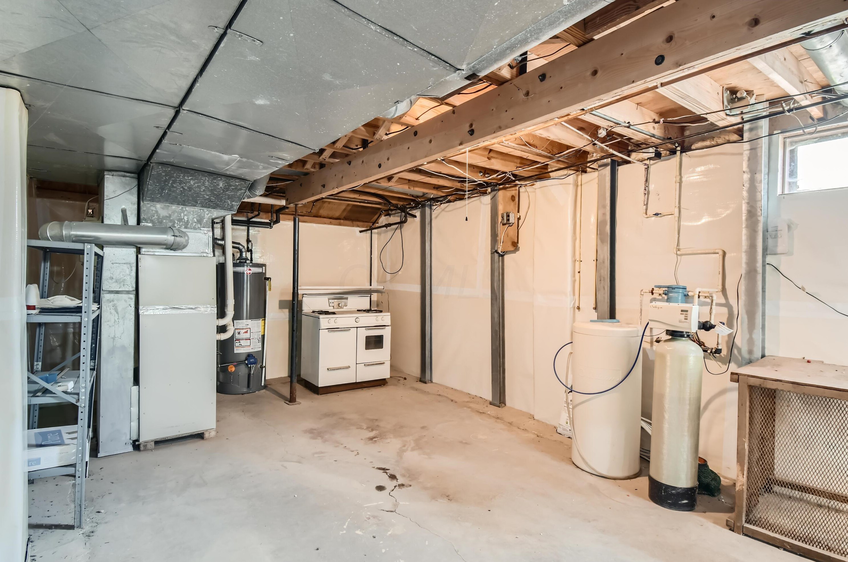 35 Busey Rd, Cnl Wnchstr OH  43110-9703 exterior