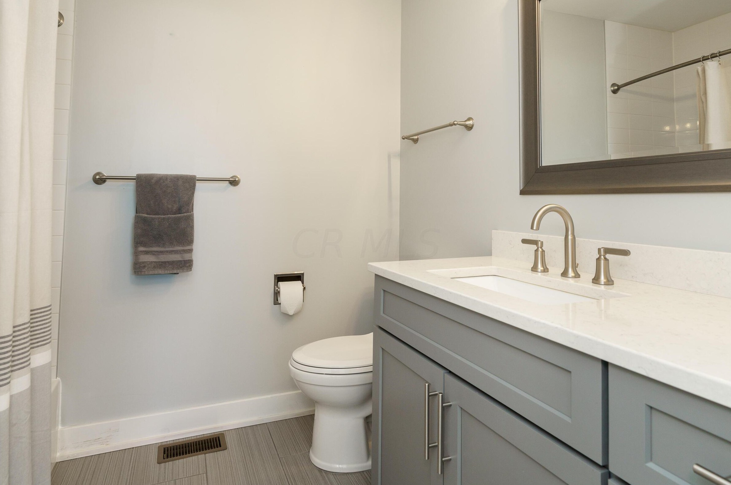 1533 Ida Ave, Columbus OH  43212 exterior