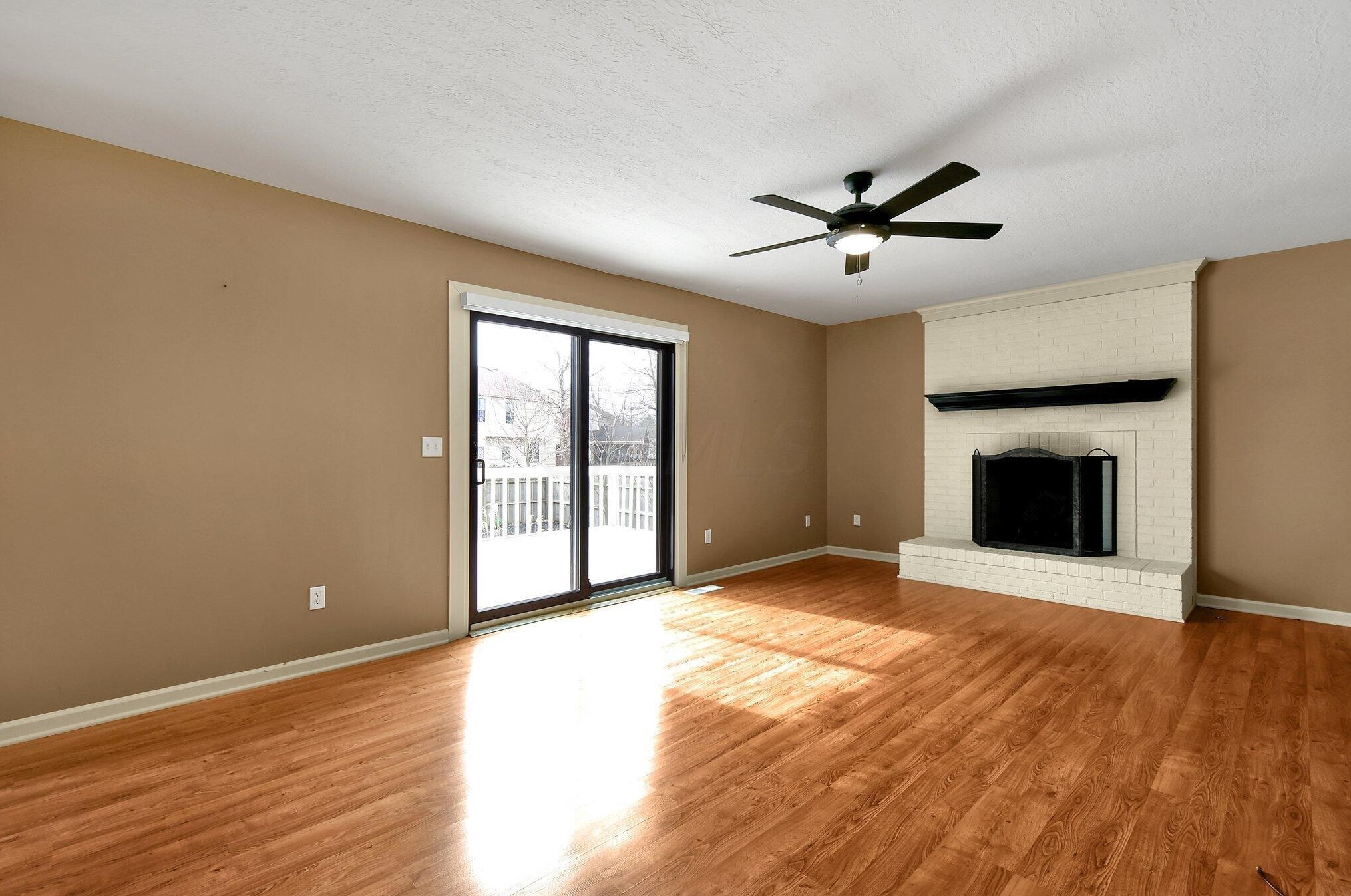 5581 Swingley Dr, Columbus OH  43230-6308 exterior