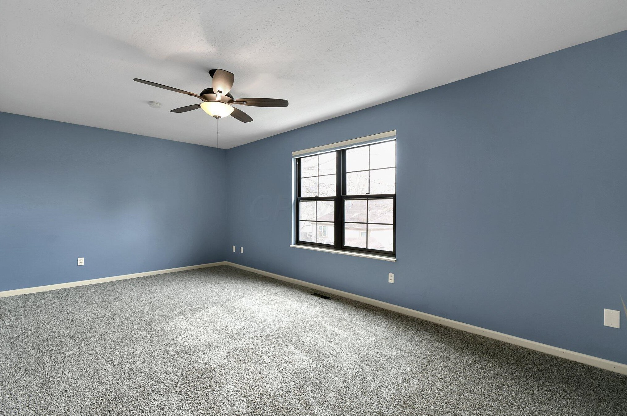 5581 Swingley Dr, Columbus OH  43230-6308 exterior