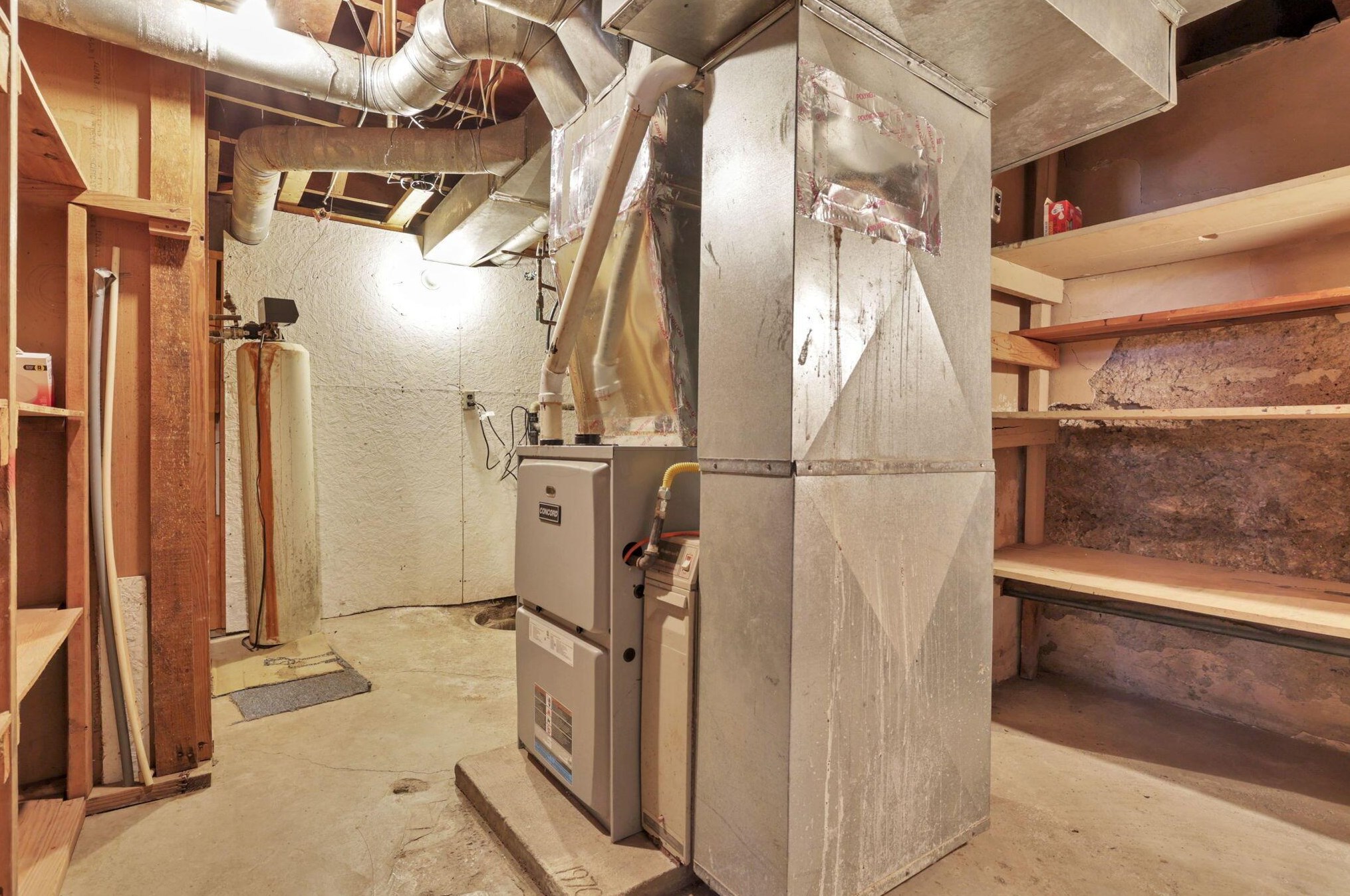 4001 National Rd, Hebron OH  43025-9547 exterior