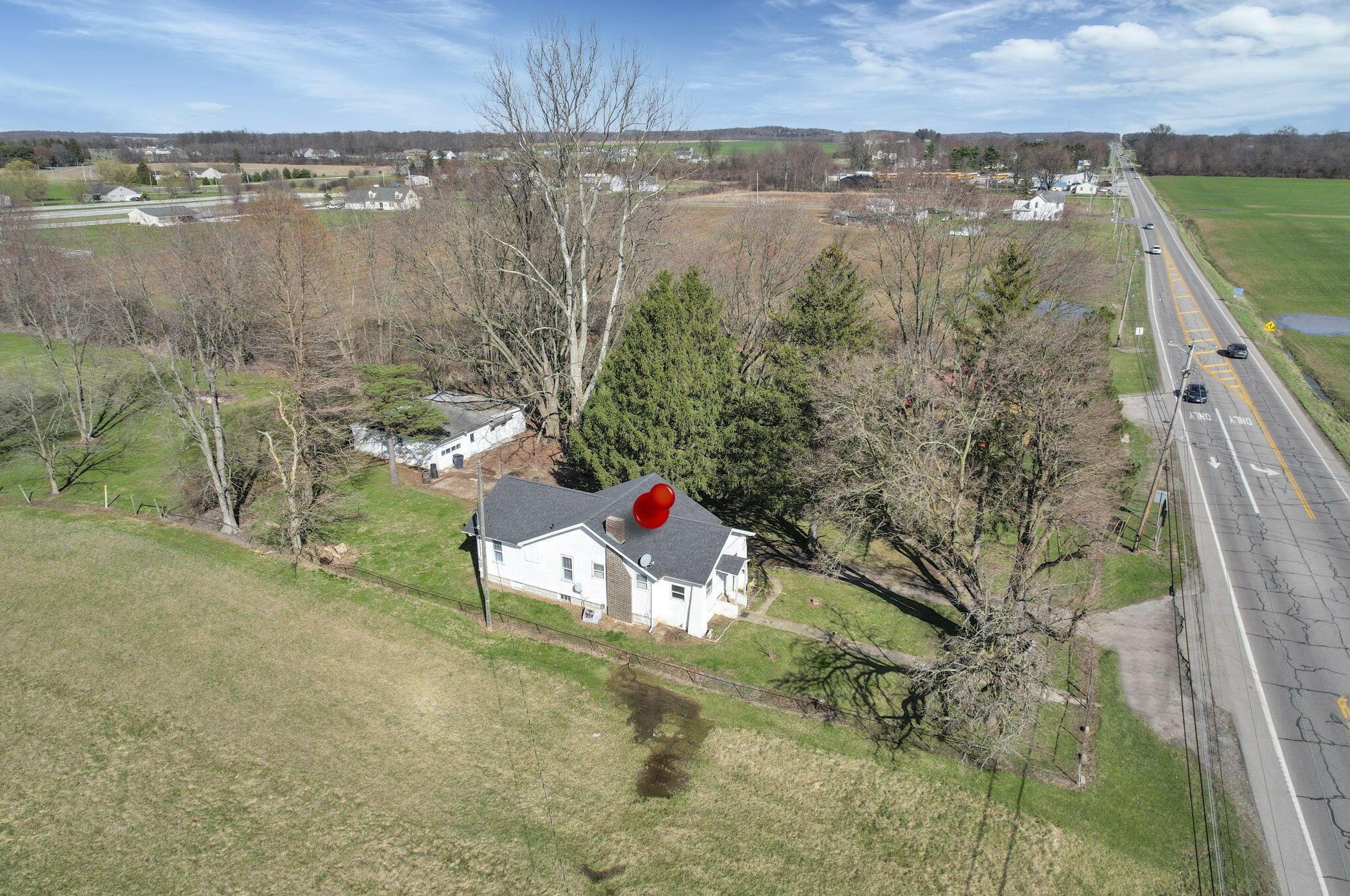 4001 National Rd, Hebron OH  43025-9547 exterior