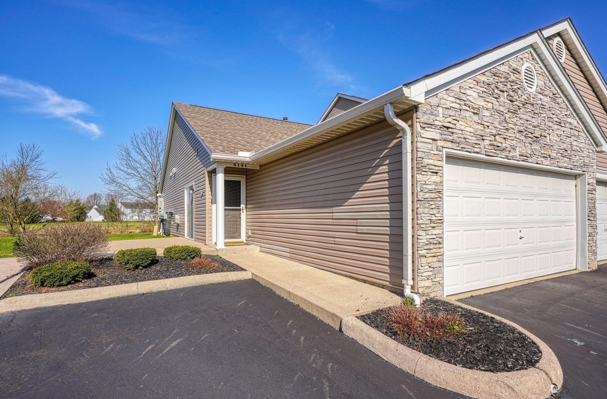 5151 Mantua Dr, Cnl Wnchstr, OH 43110-7922