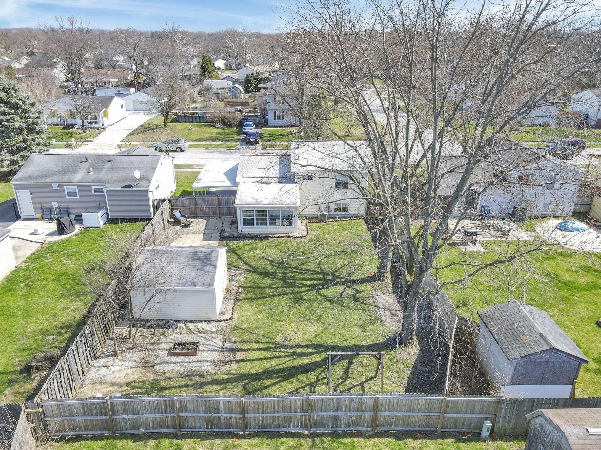 1791 Holw Run Dr, Columbus OH 43223-3413 exterior