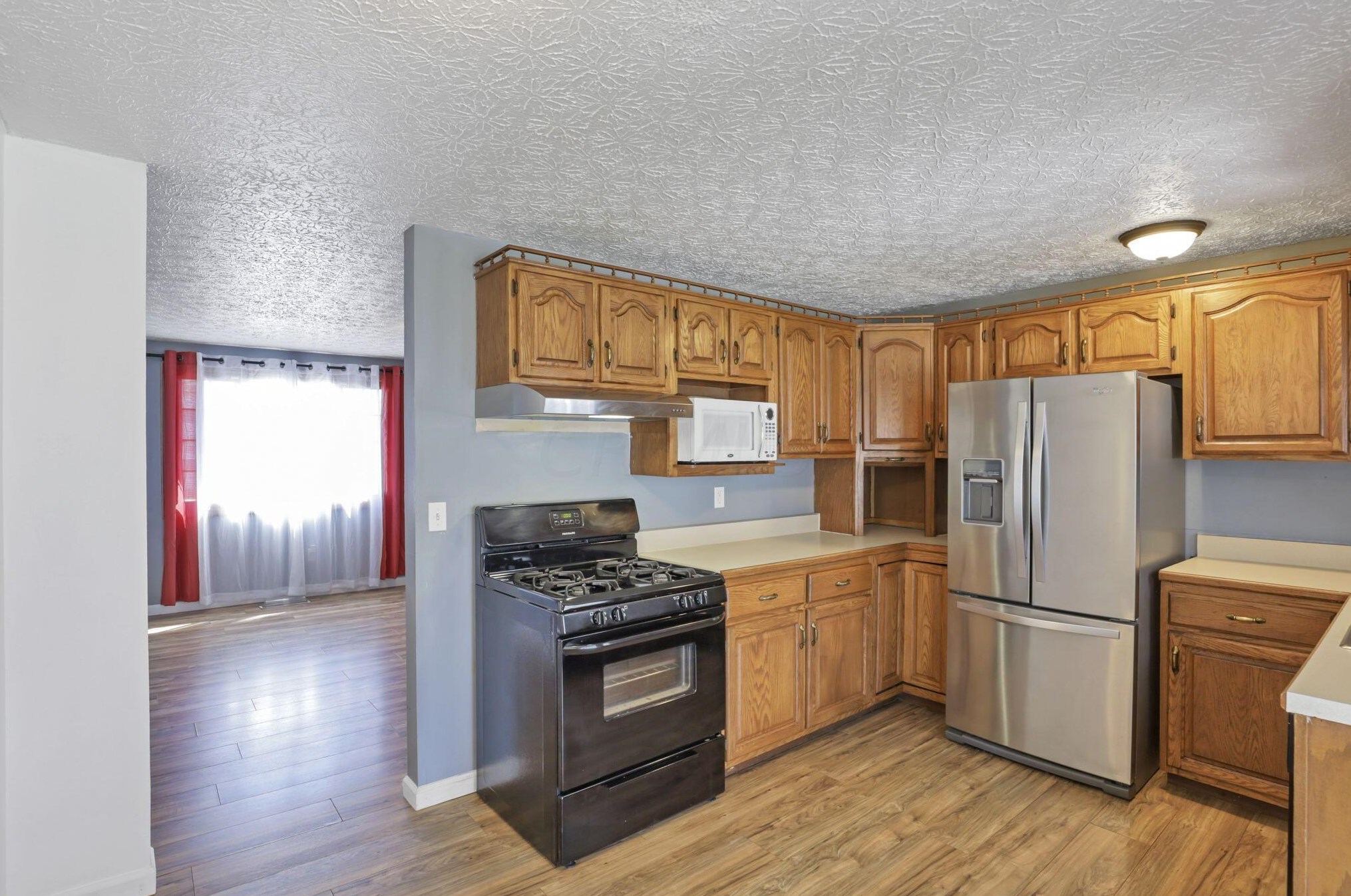 1791 Holw Run Dr, Columbus OH 43223-3413 exterior