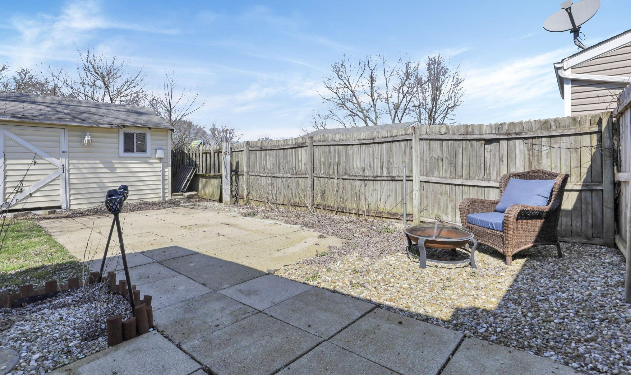 1791 Holw Run Dr, Columbus OH 43223-3413 exterior