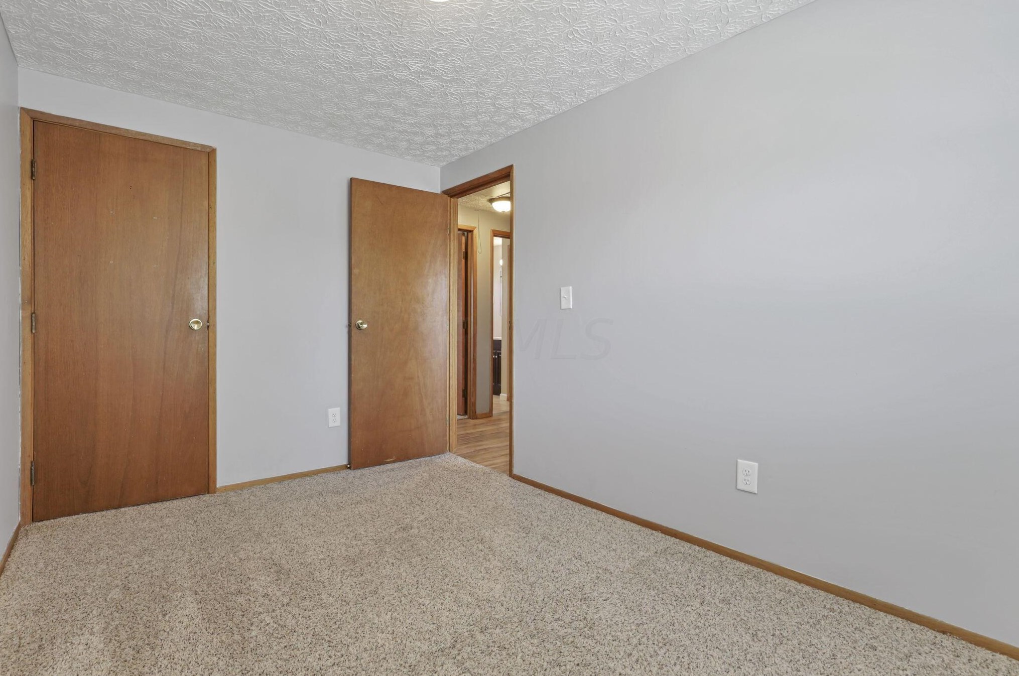 1791 Holw Run Dr, Columbus OH 43223-3413 exterior