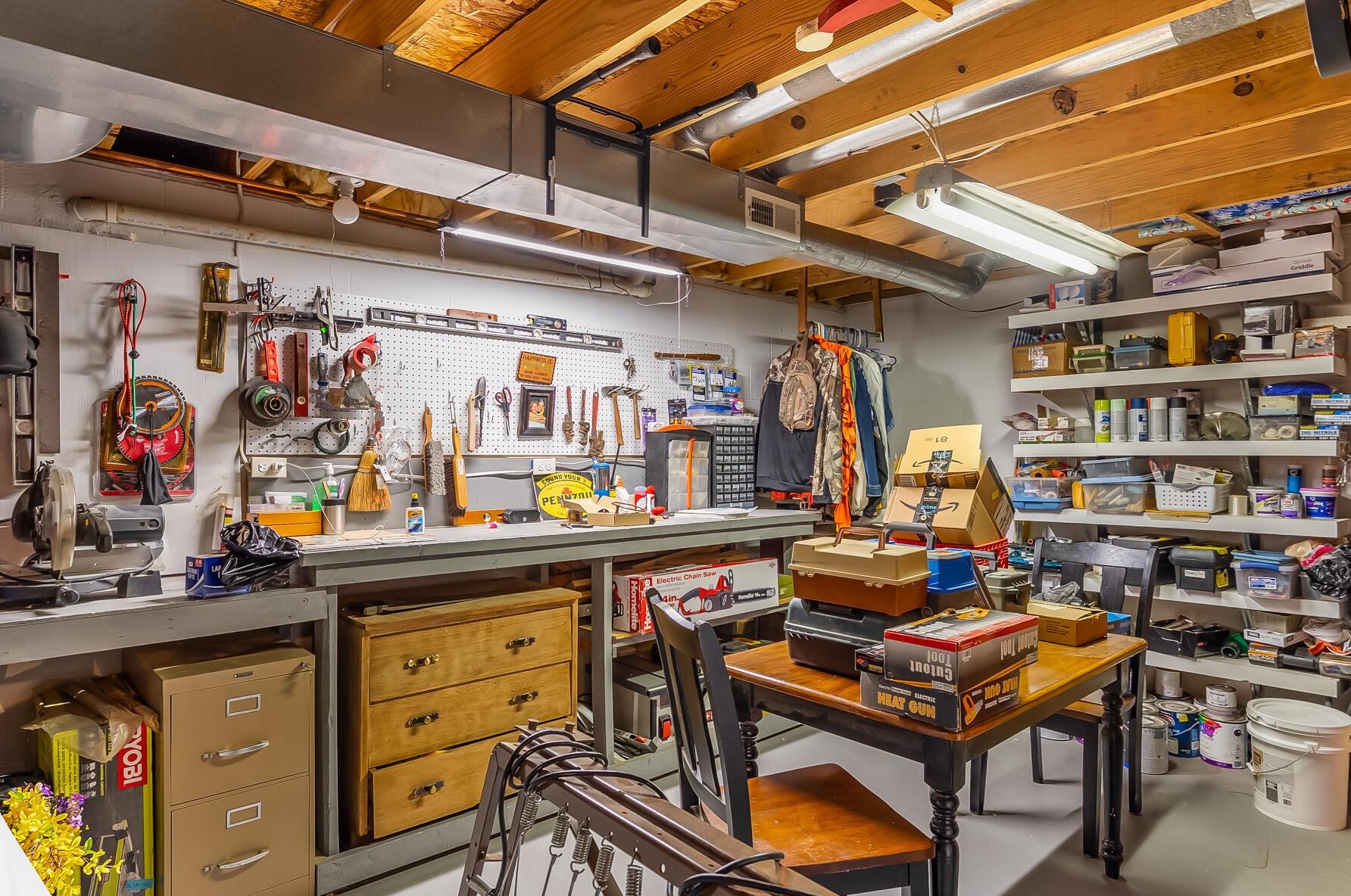 580 Executive Blvd, Delaware OH  43015-1159 exterior