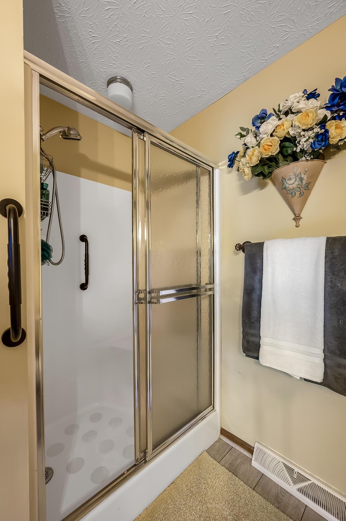 580 Executive Blvd, Delaware OH  43015-1159 exterior