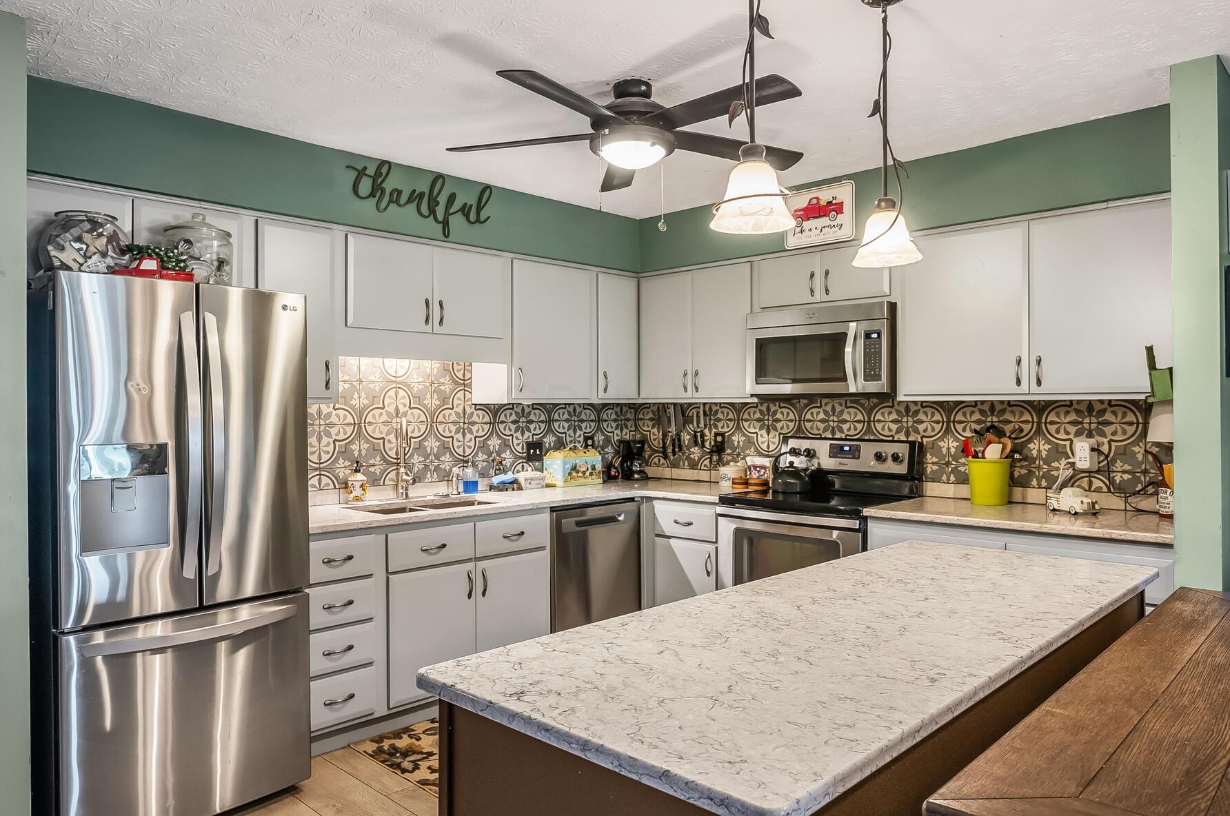 580 Executive Blvd, Delaware OH  43015-1159 exterior