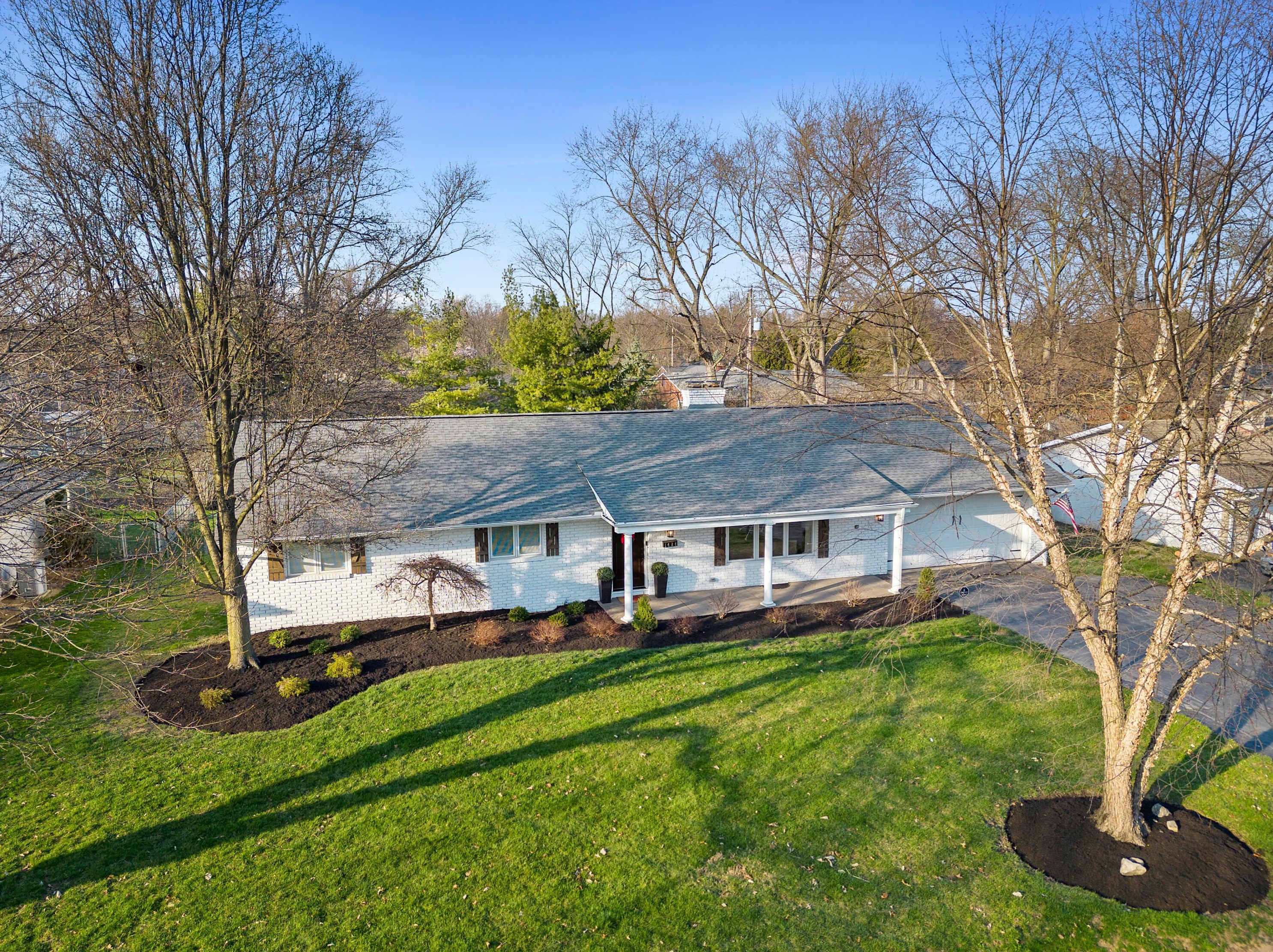 1428 Trentwood Rd, Columbus OH  43221-2230 exterior