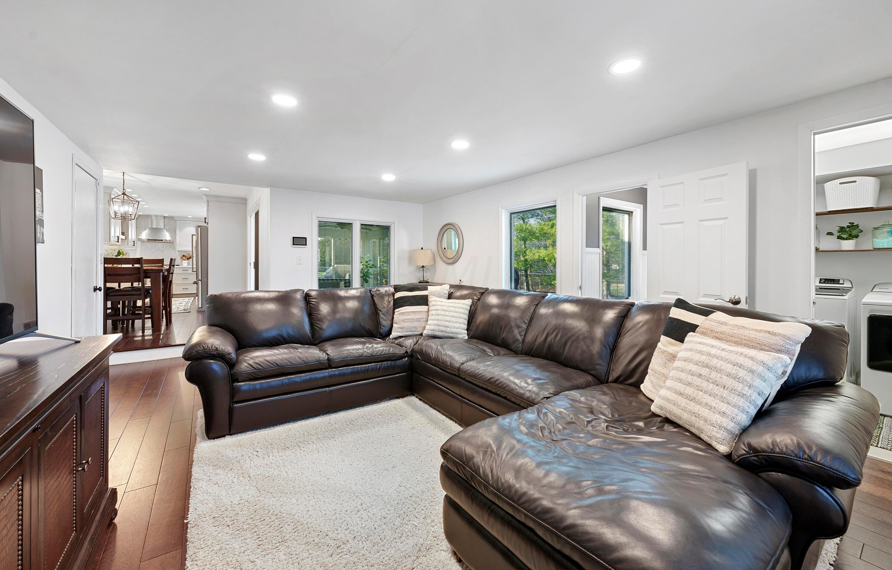 1428 Trentwood Rd, Columbus OH  43221-2230 exterior