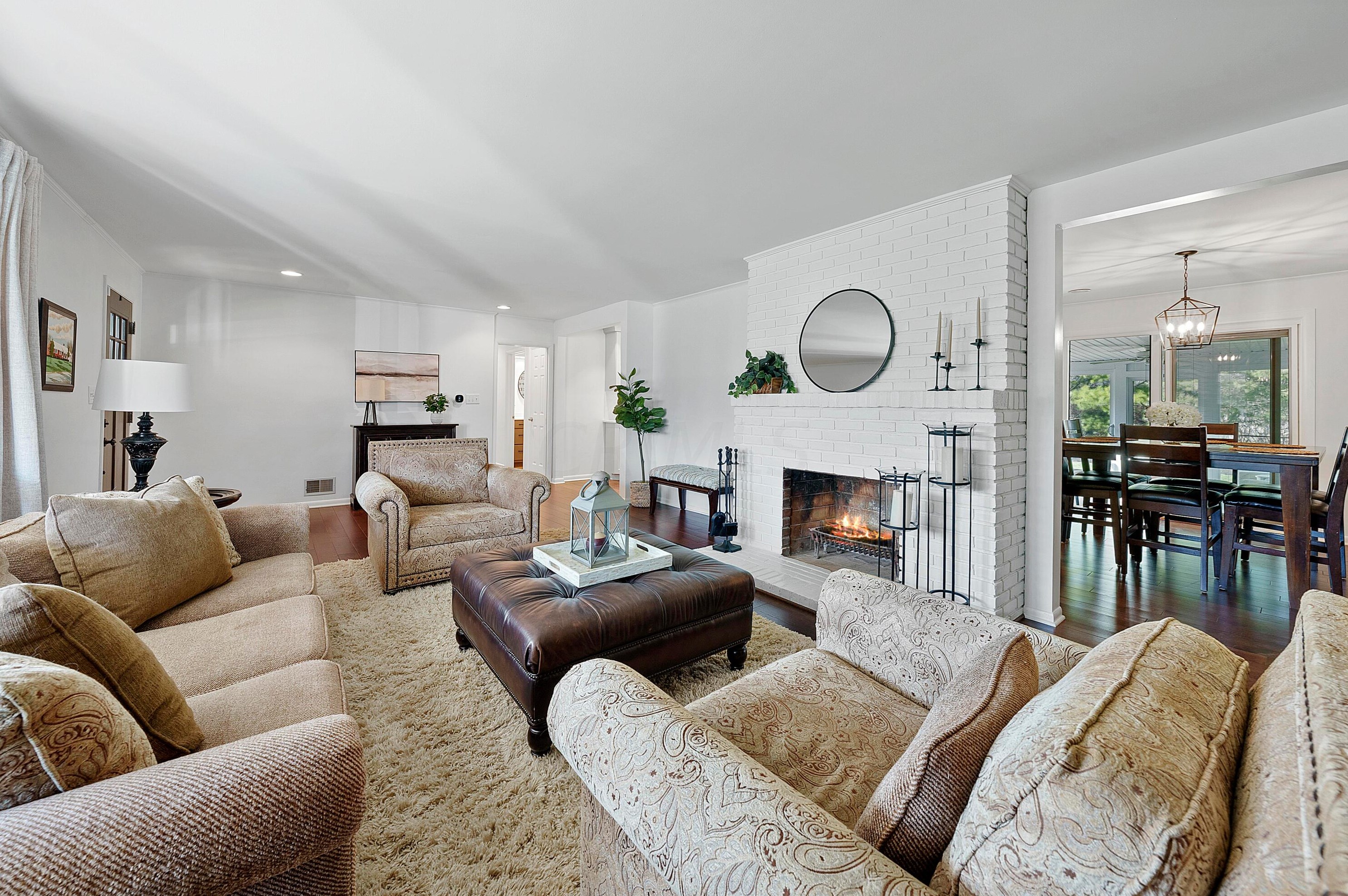 1428 Trentwood Rd, Columbus OH  43221-2230 exterior