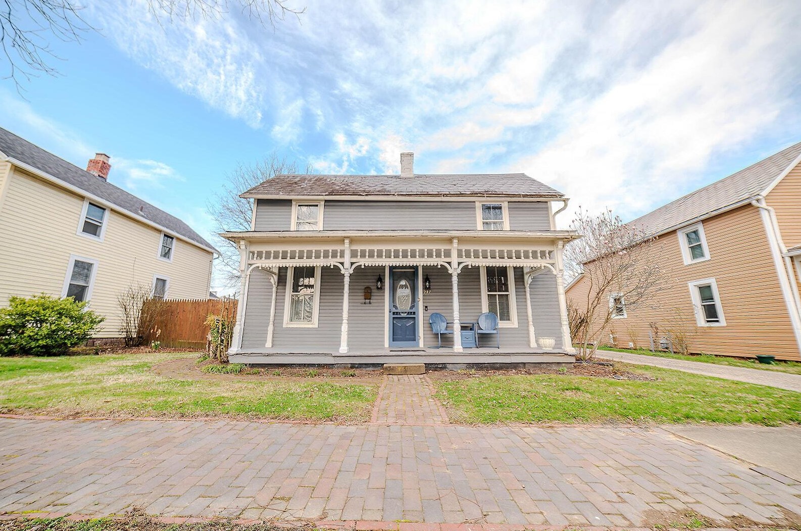 717 Maple St, Lancaster, OH 43130-2666
