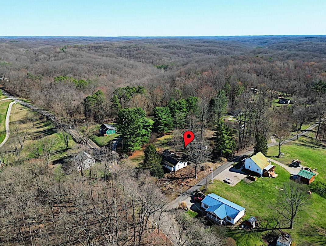 9948 Salem Hollow Rd, New Straitsville OH  43766-9739 exterior