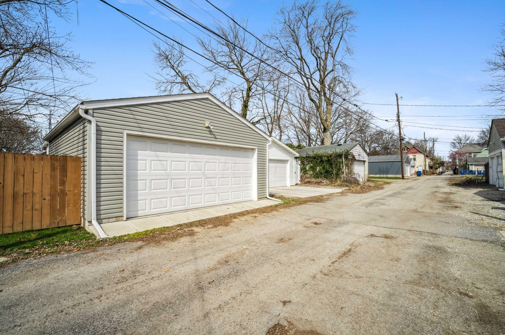 1002 Michigan Ave, Columbus OH  43201-3331 exterior