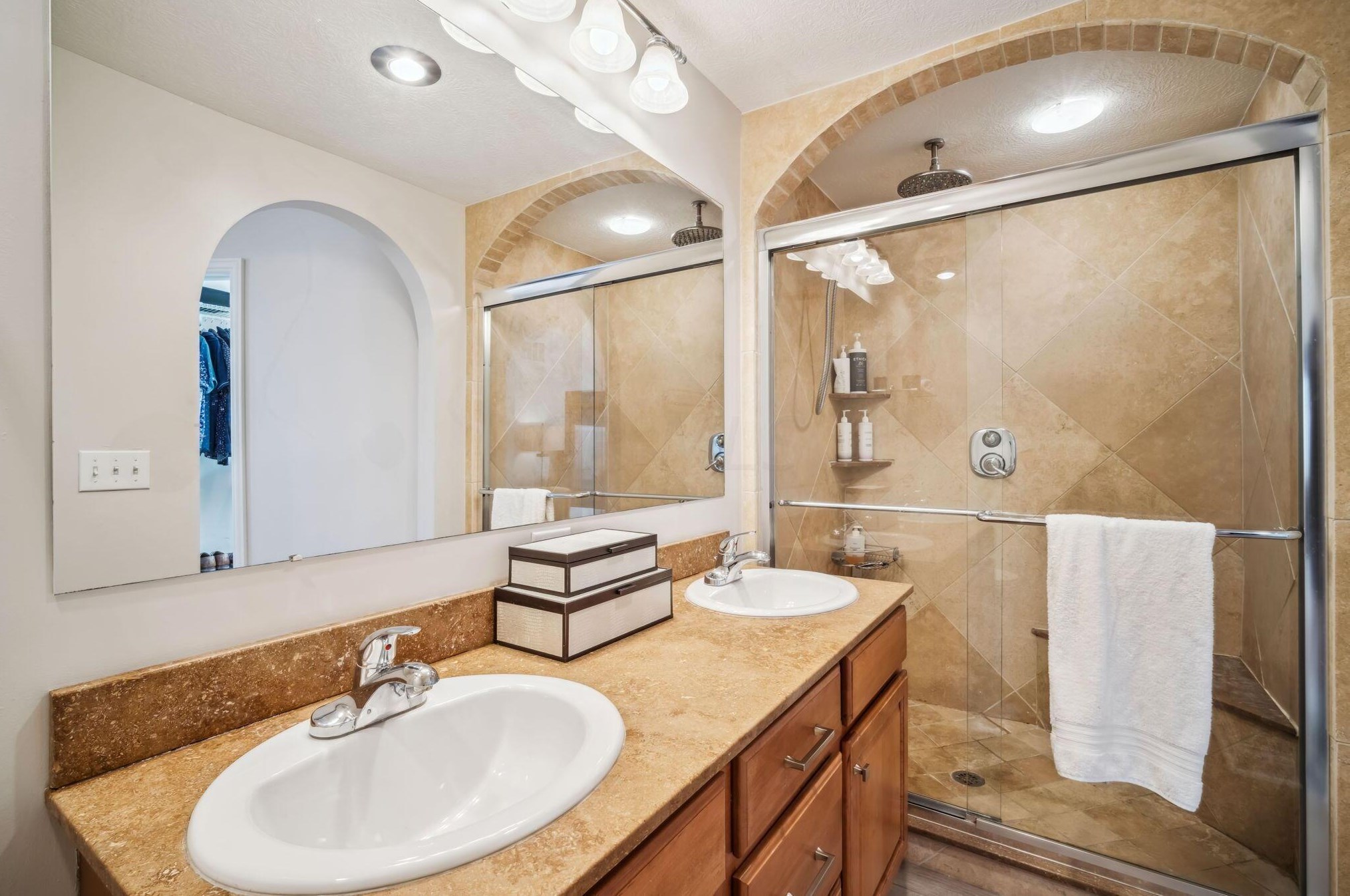 1002 Michigan Ave, Columbus OH  43201-3331 exterior