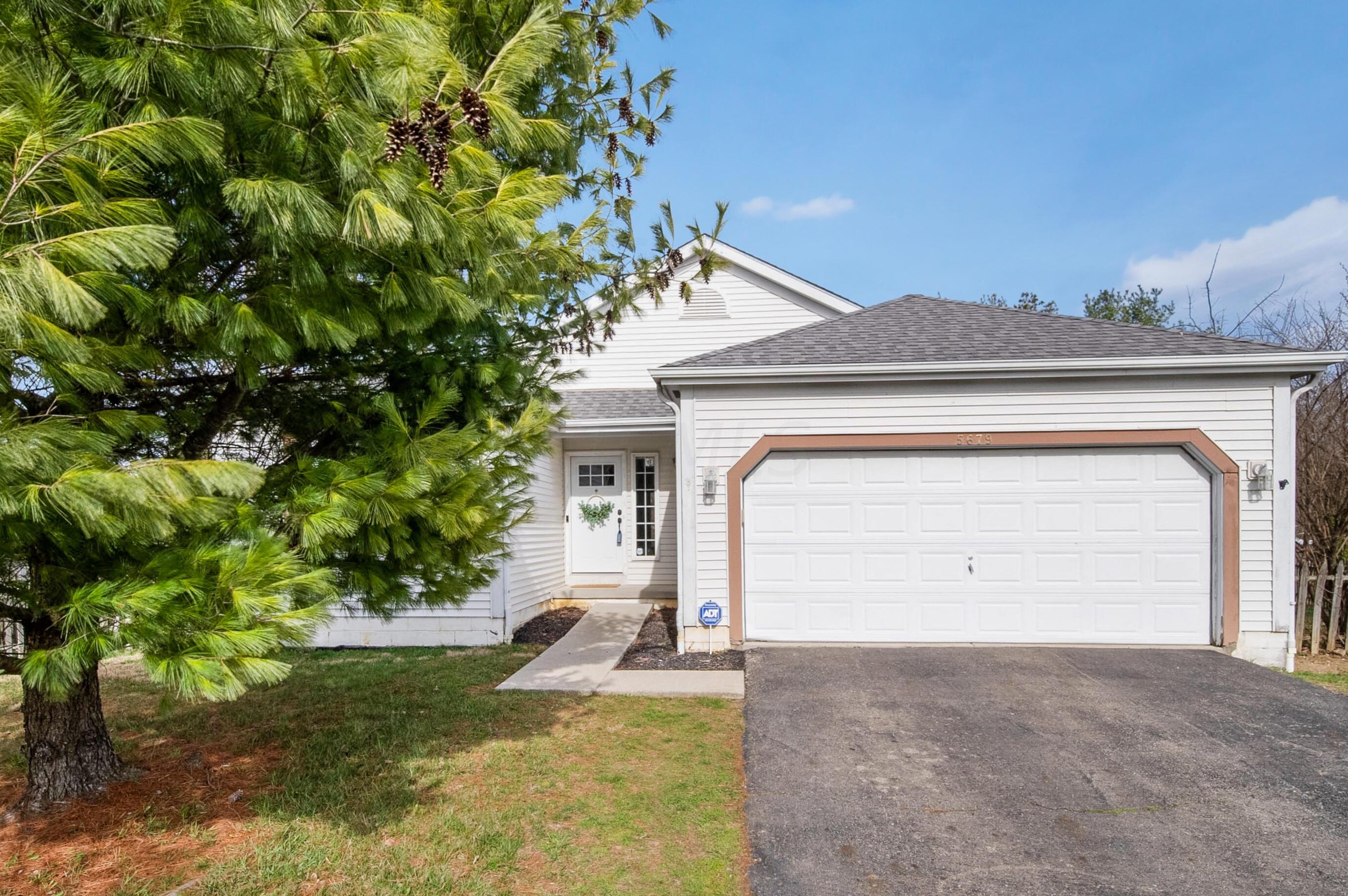 5679 Dashshund Ct, Columbus, OH 43232-7506