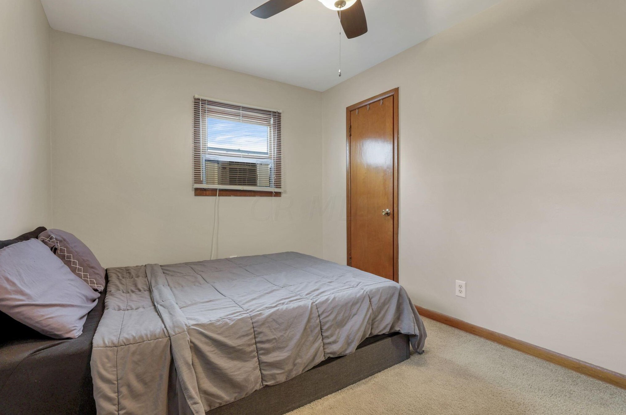 3744 Doney St, Columbus OH  43213-1717 exterior