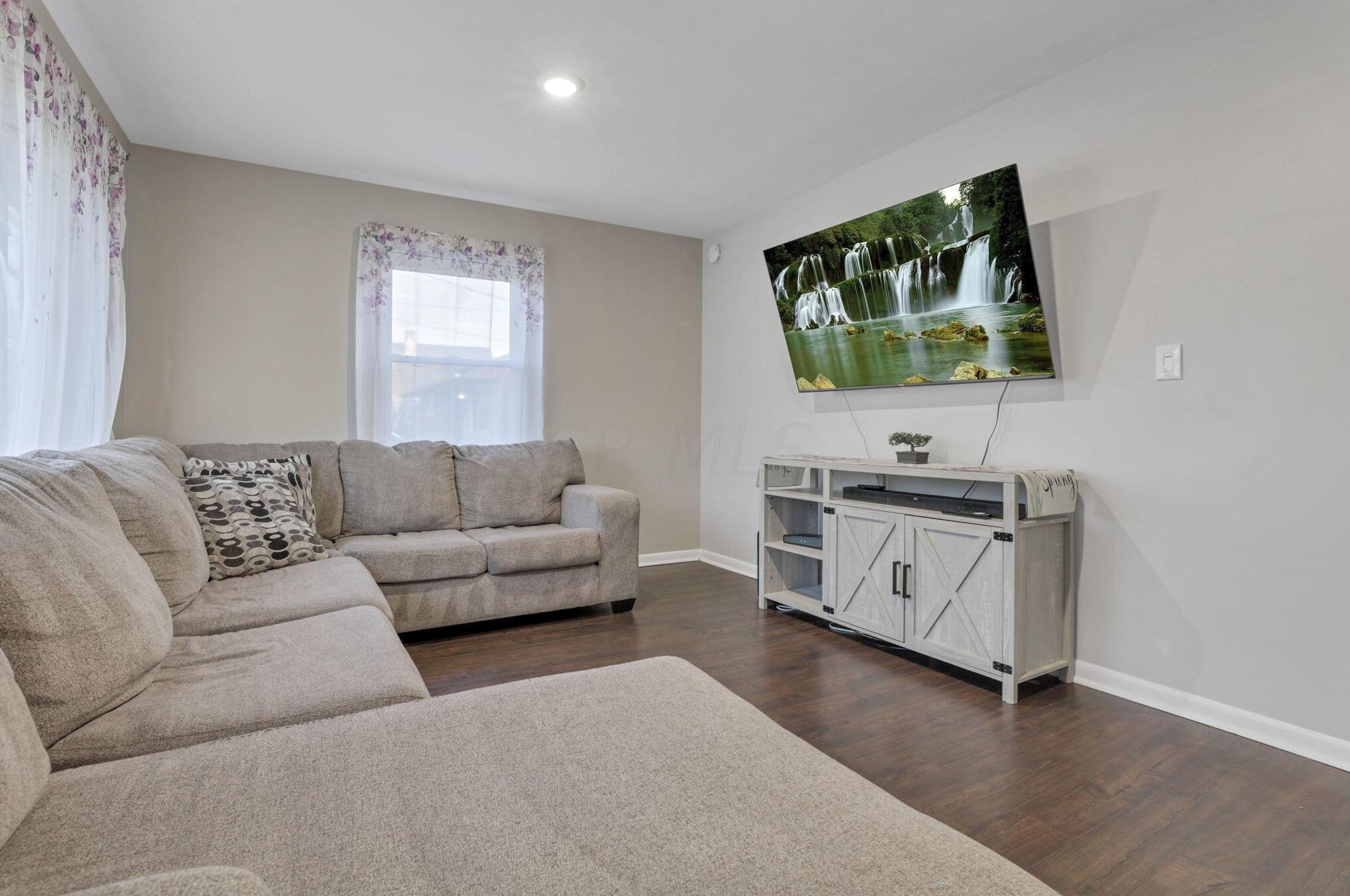 3744 Doney St, Columbus OH  43213-1717 exterior