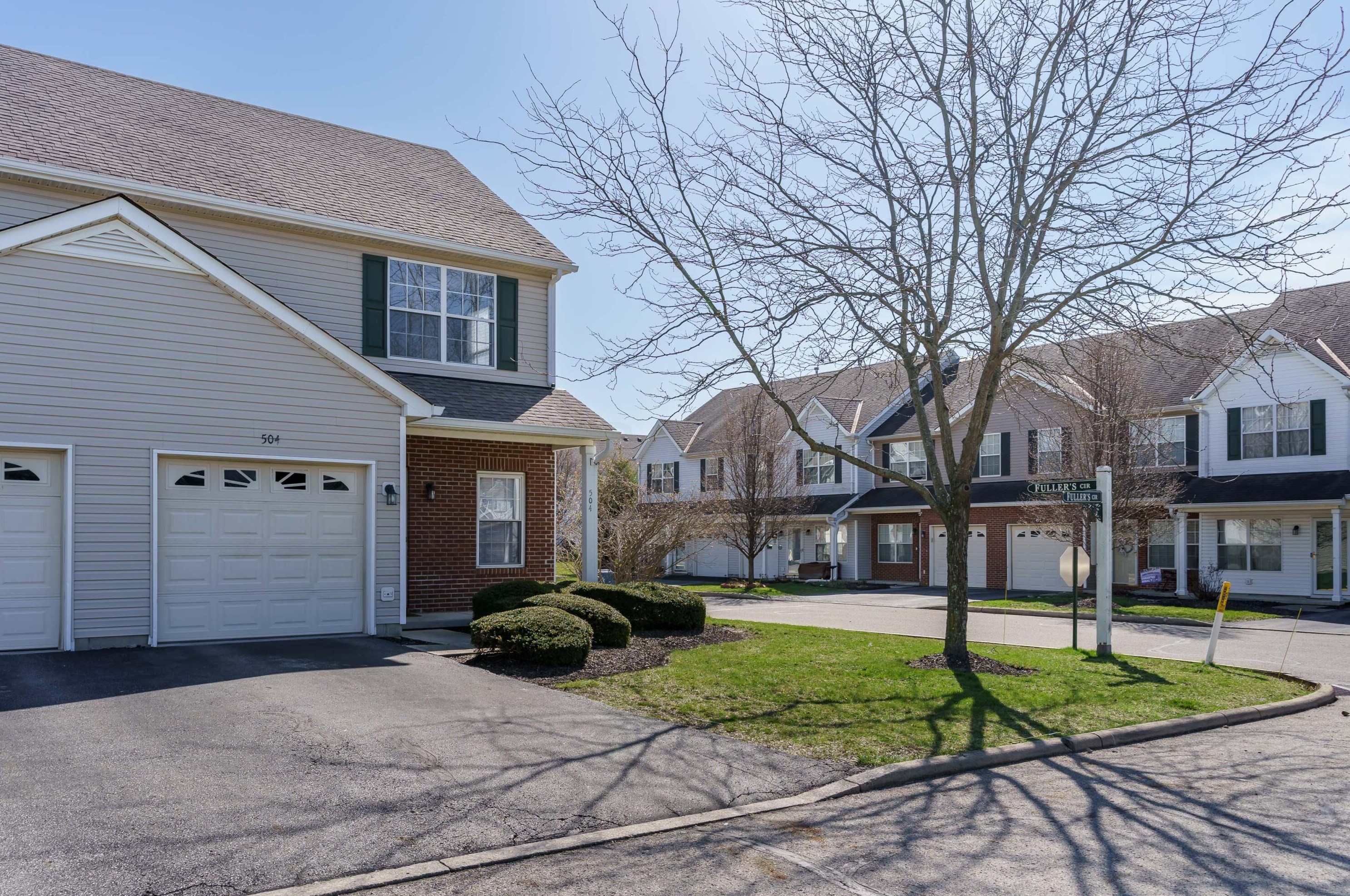 504 Fuller's Cir, Pickerington, OH 43147