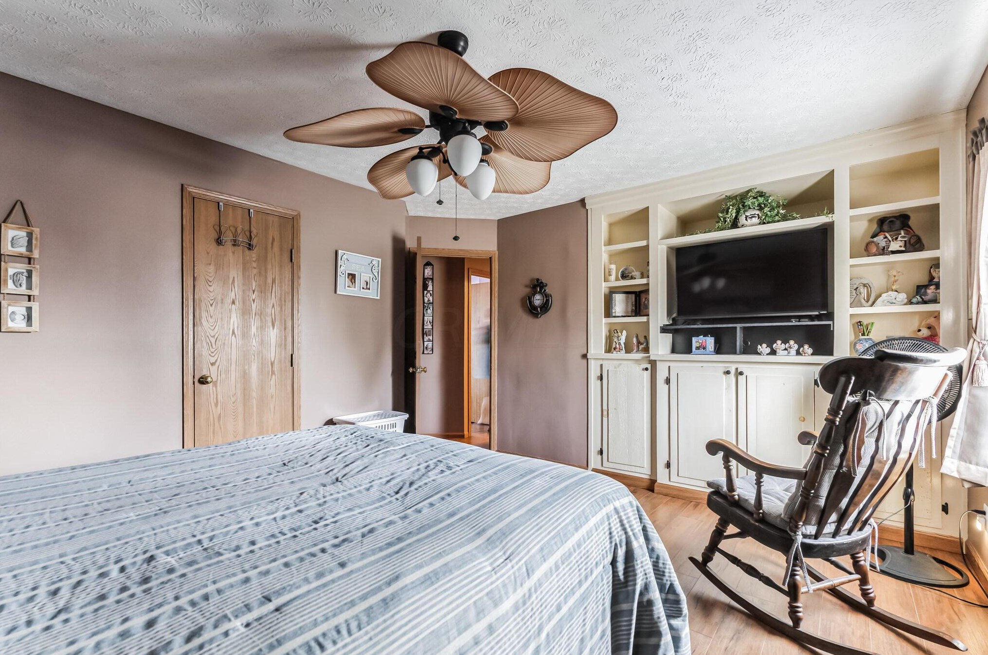 2543 Bridlewood Ct, Columbus OH  43207-8500 exterior