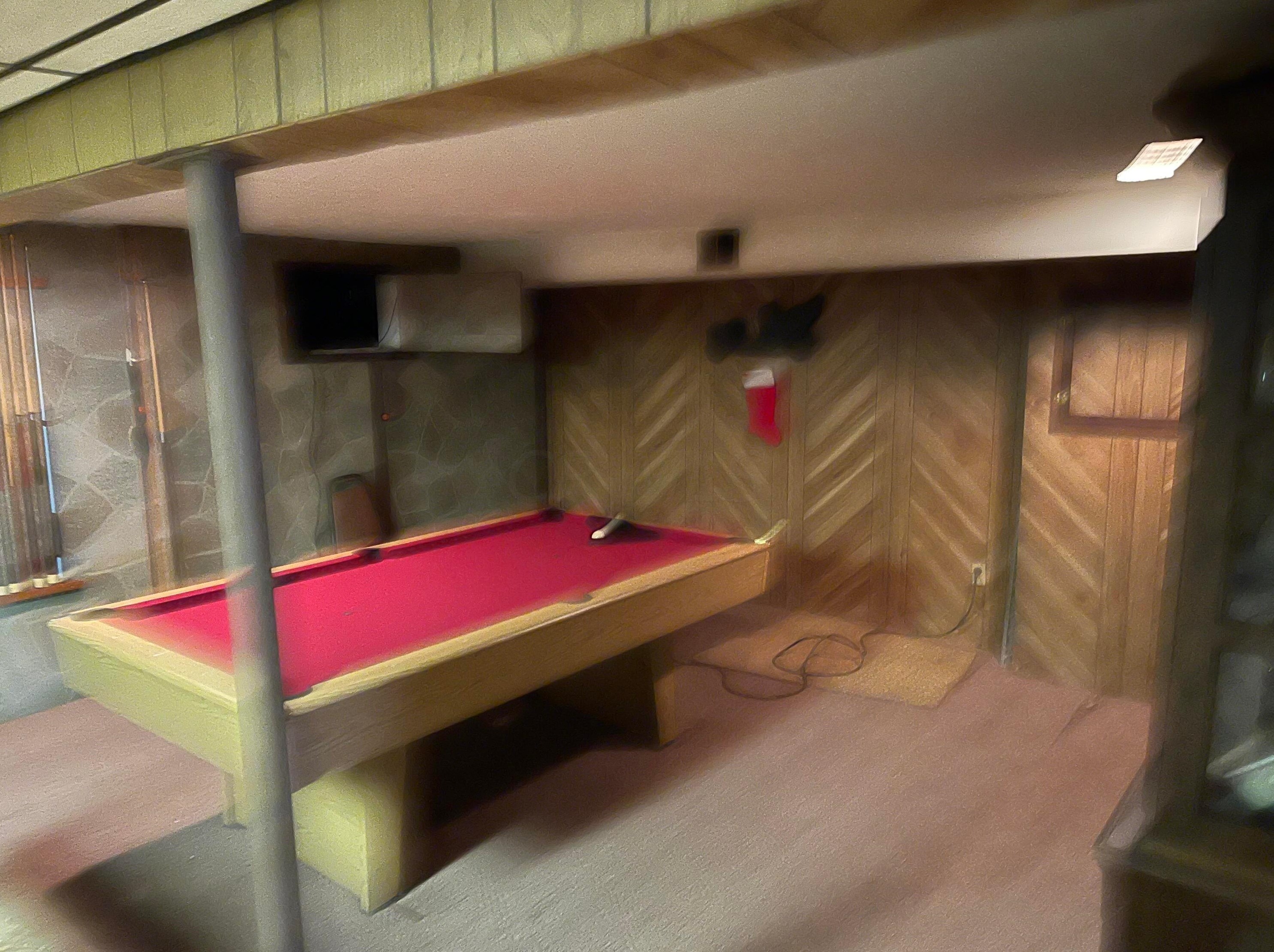 3187 Petzinger Rd, Columbus OH 43232-3914 exterior