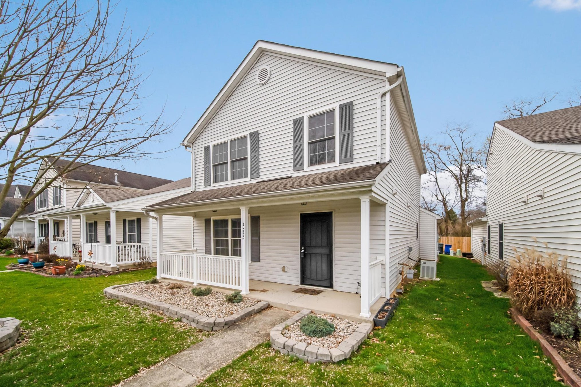1873 Daisyfield Dr, Columbus, OH 43219-5549
