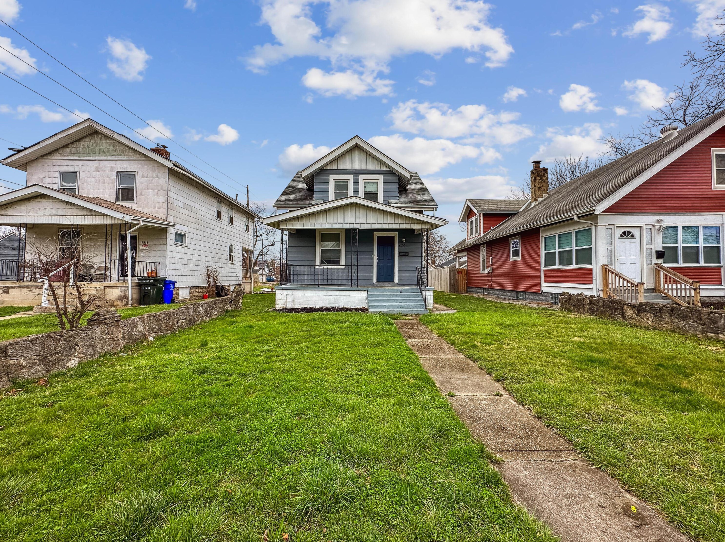 470 Whitethorne Ave, Columbus, OH 43223-1636