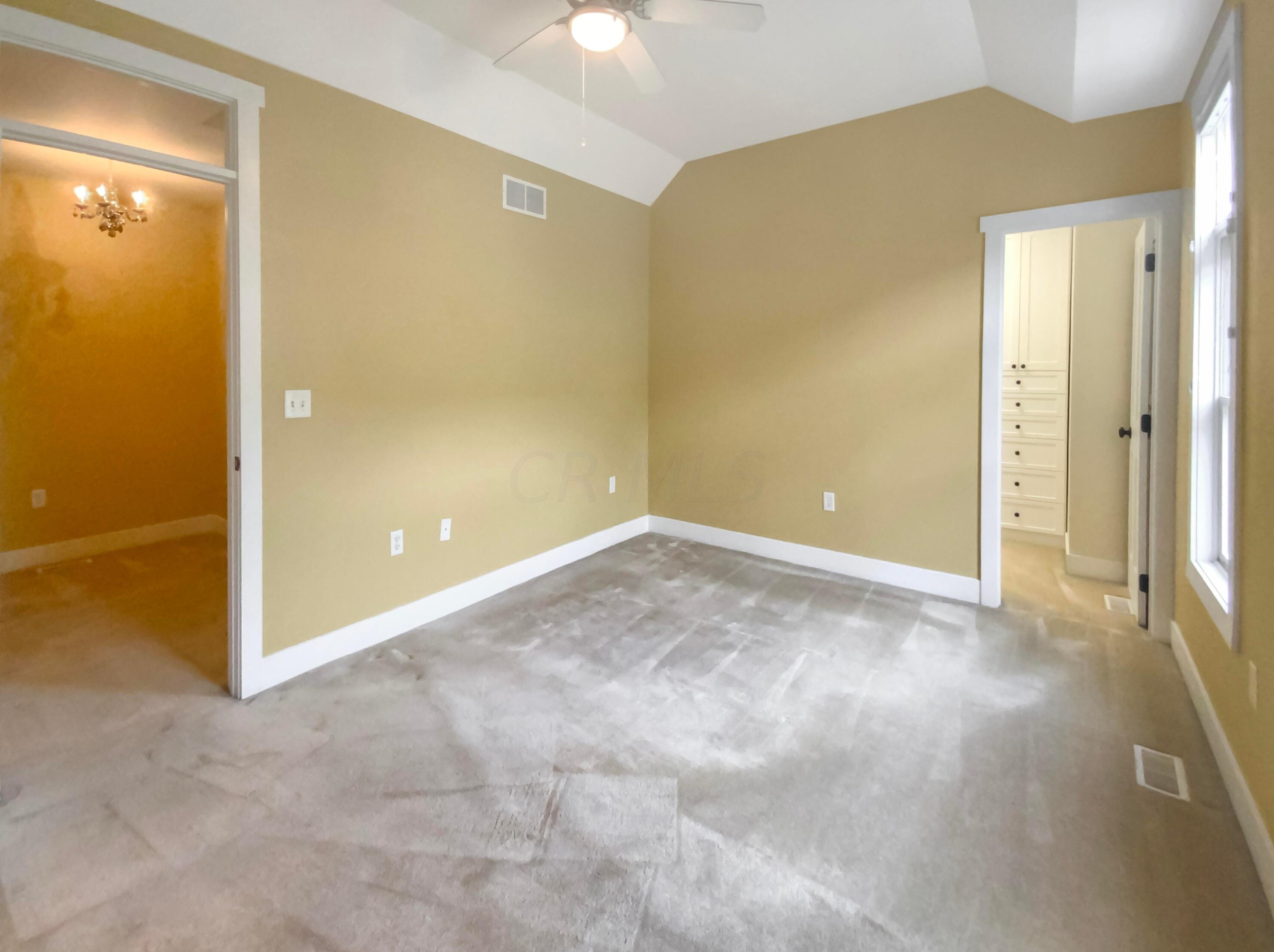 1461 Mews Ct, Columbus OH  43212-2875 exterior