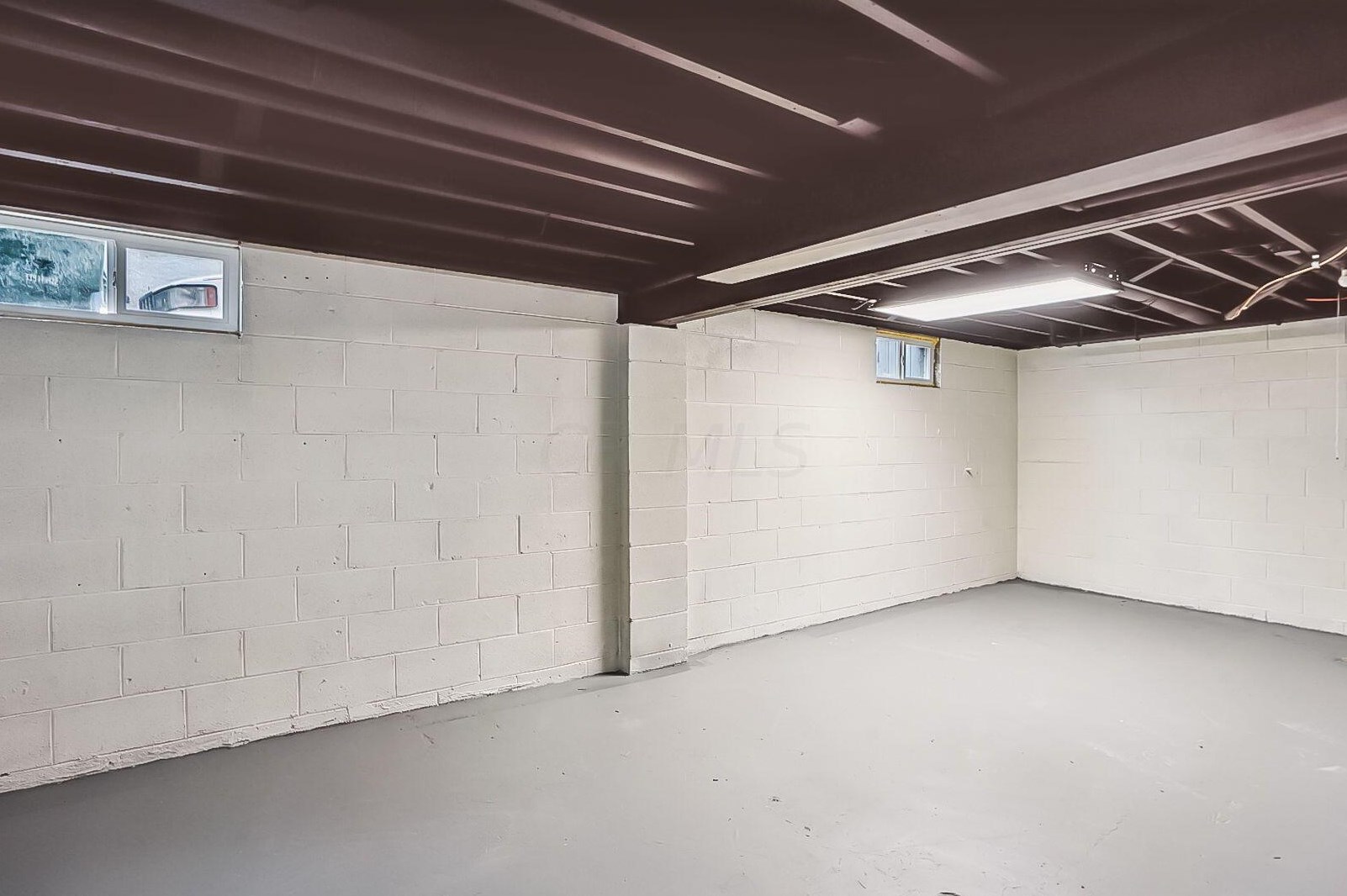 3157 Fairwood Ave, Columbus OH  43207-3250 exterior