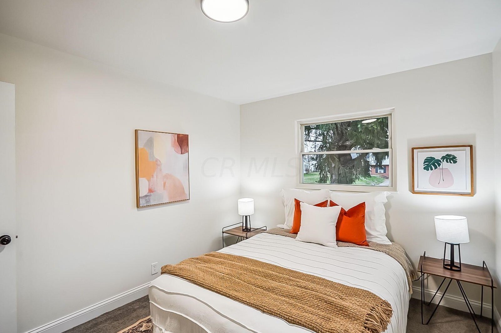 3157 Fairwood Ave, Columbus OH  43207-3250 exterior