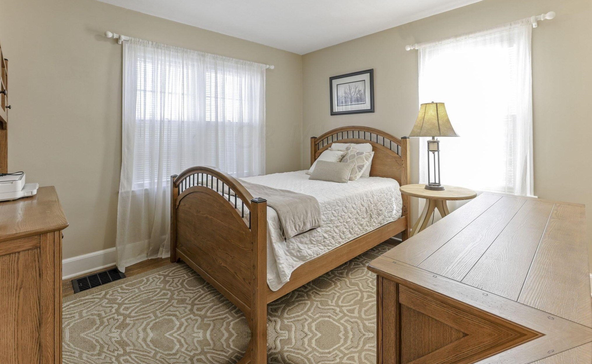 141 Park Rd, Columbus OH 43235-6429 exterior