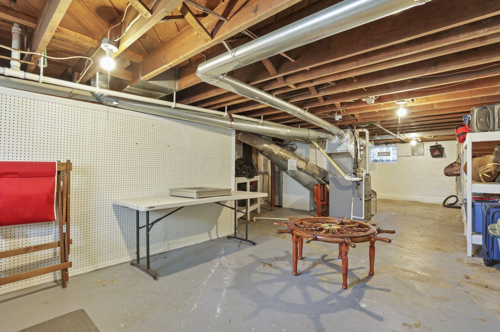 141 Park Rd, Columbus OH 43235-6429 exterior