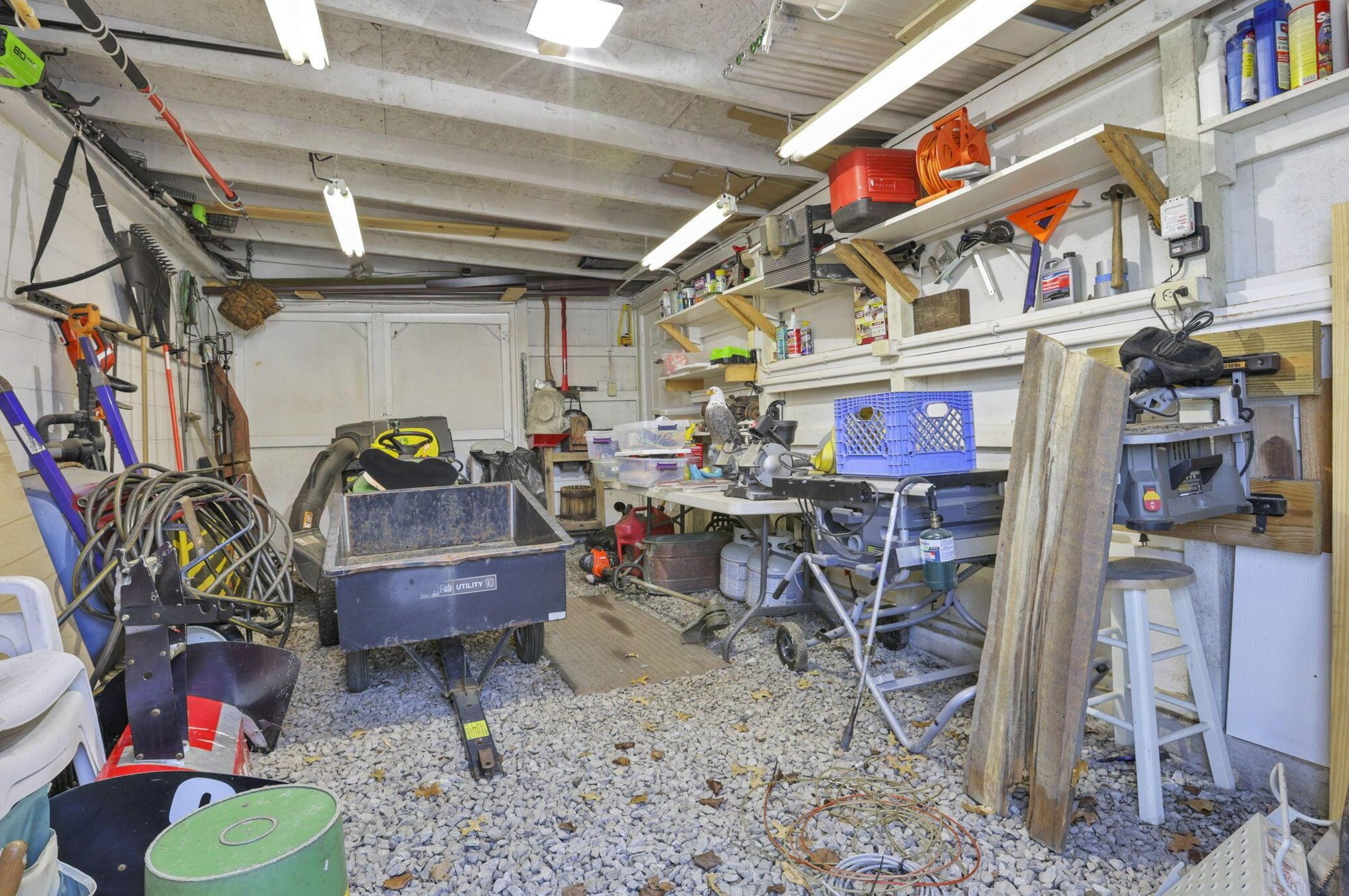 141 Park Rd, Columbus OH 43235-6429 exterior