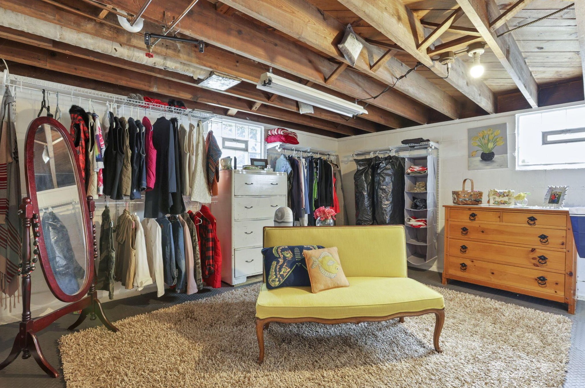 141 Park Rd, Columbus OH 43235-6429 exterior