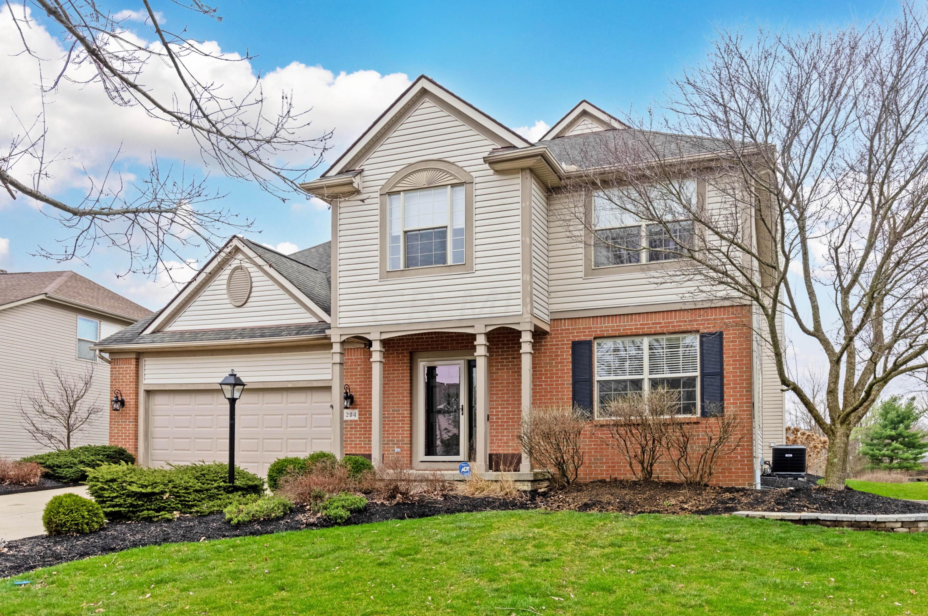 284 Trail, Pataskala, OH 43062-9679