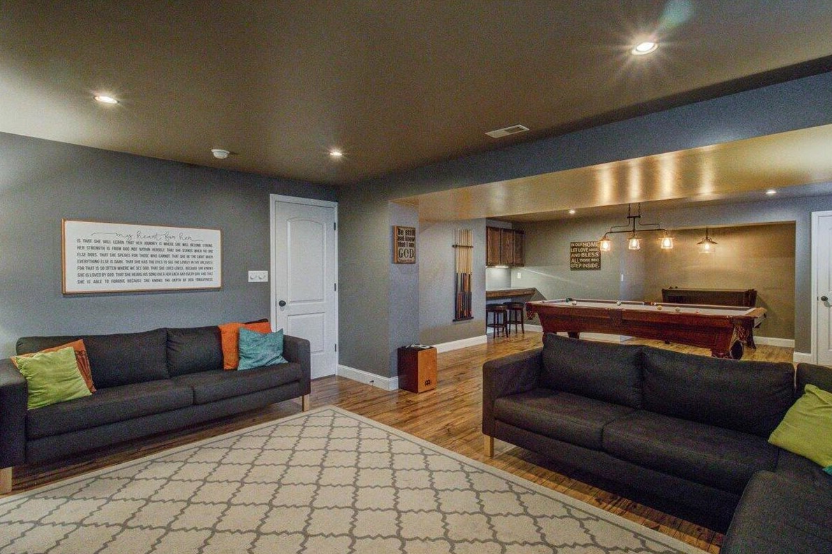 1729 Keela Dr, Pataskala OH  43062-7121 exterior