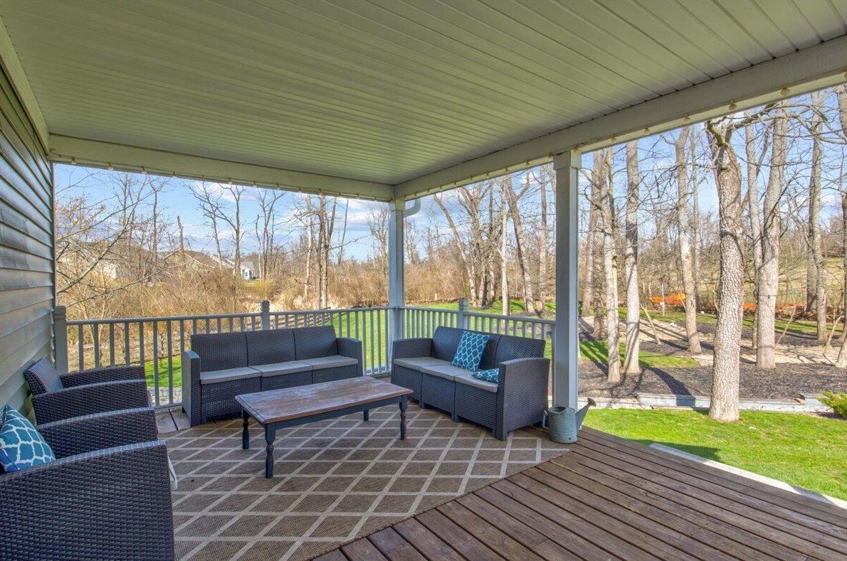 1729 Keela Dr, Pataskala OH  43062-7121 exterior