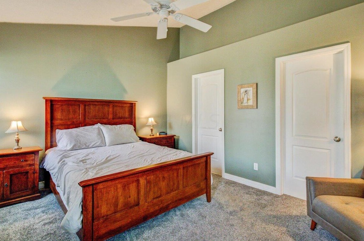 1729 Keela Dr, Pataskala OH  43062-7121 exterior