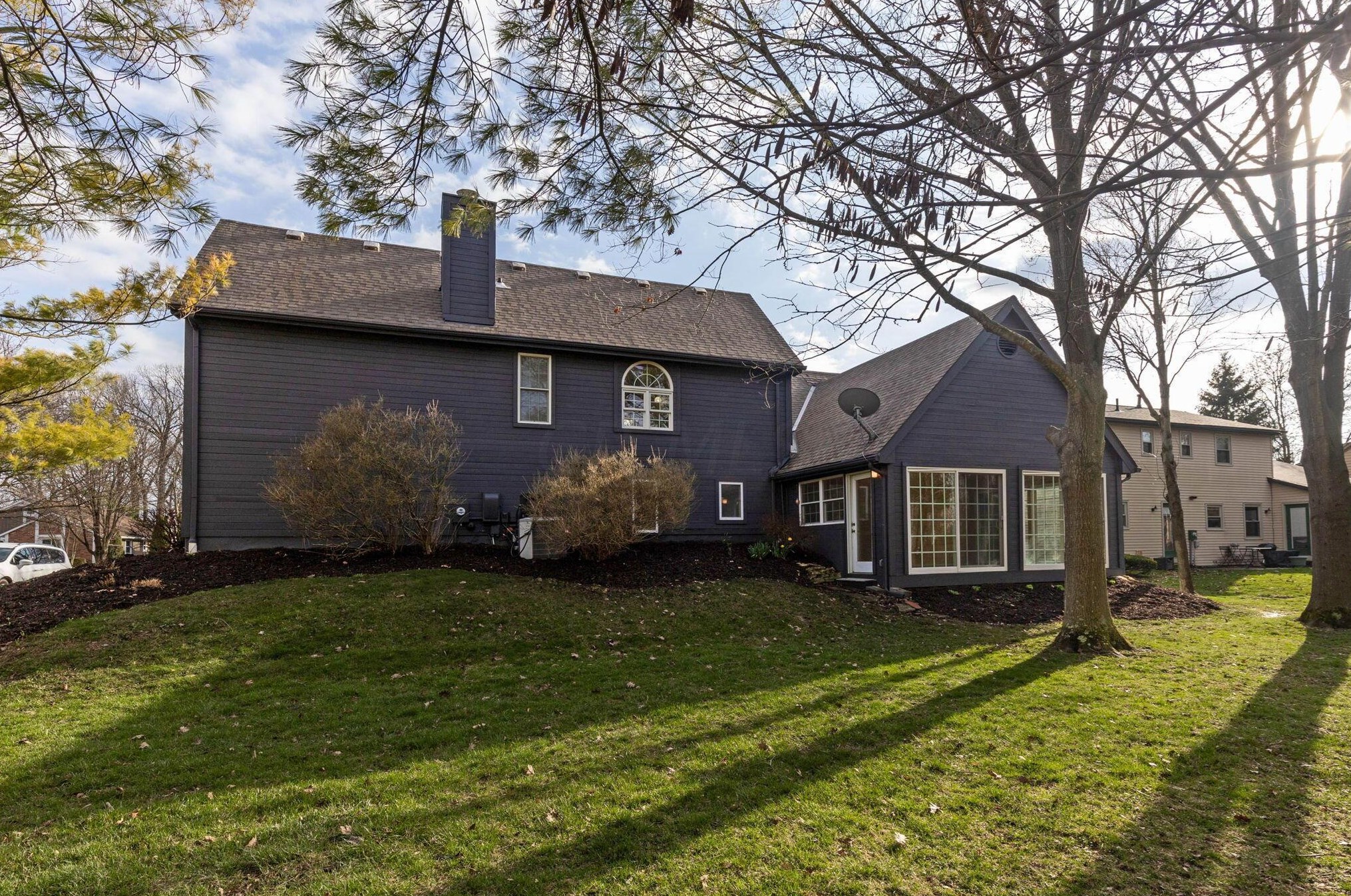 7015 Fitzgerald Rd, Dublin, OH 43017
