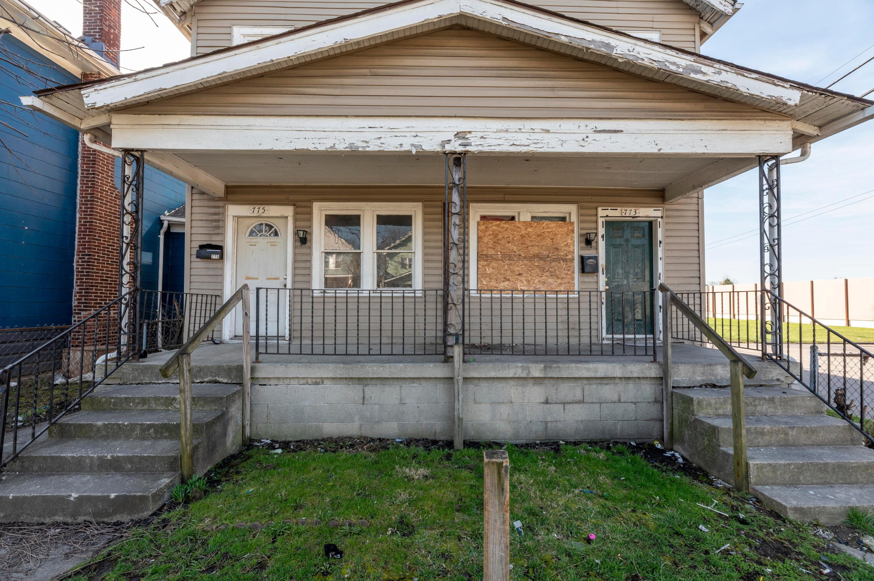 775 Gibbard Ave, Columbus, OH 43201-3734