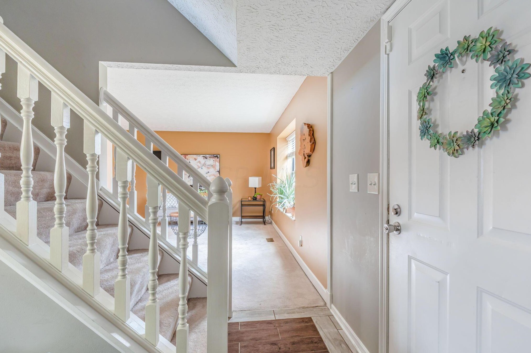 7000 Spruce Pine Dr, Columbus, OH 43235-4384