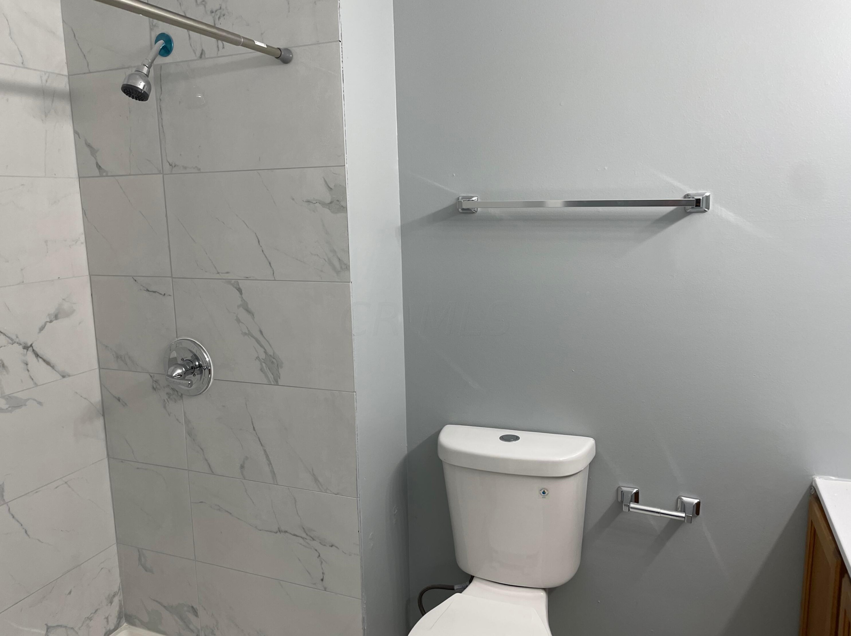 1382 Gray Meadow Dr, Columbus OH 43223-6278 exterior