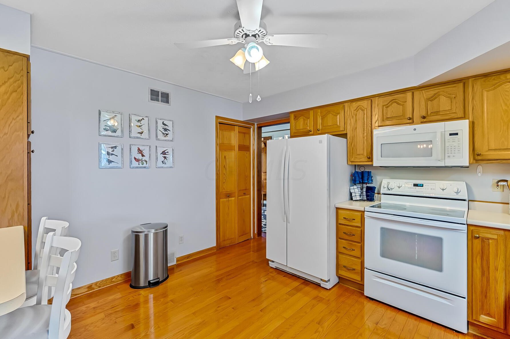 52 Tanglewood Dr, Delaware OH  43015-1238 exterior