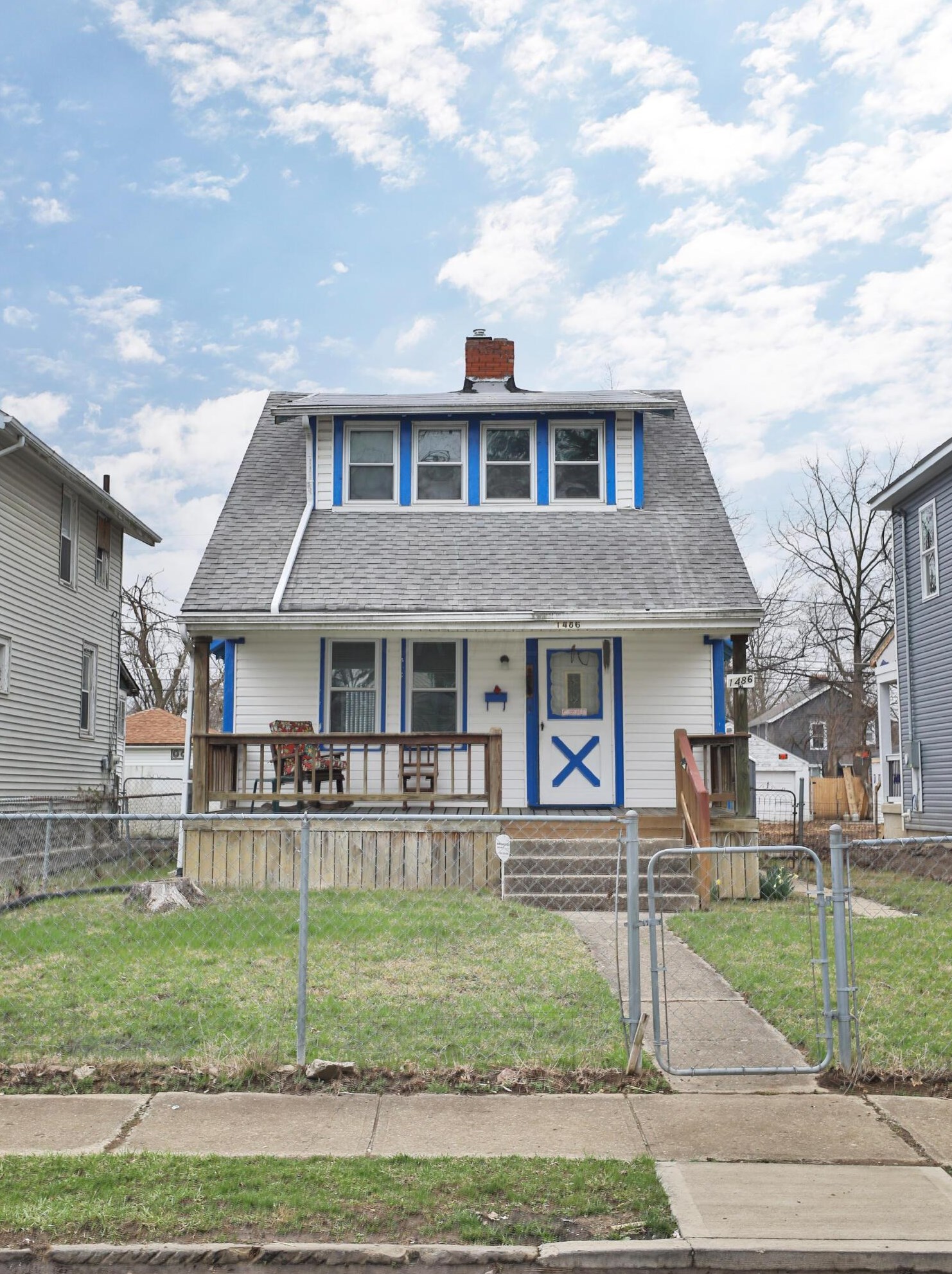 1486 Genessee Ave, Columbus, OH 43211-1437