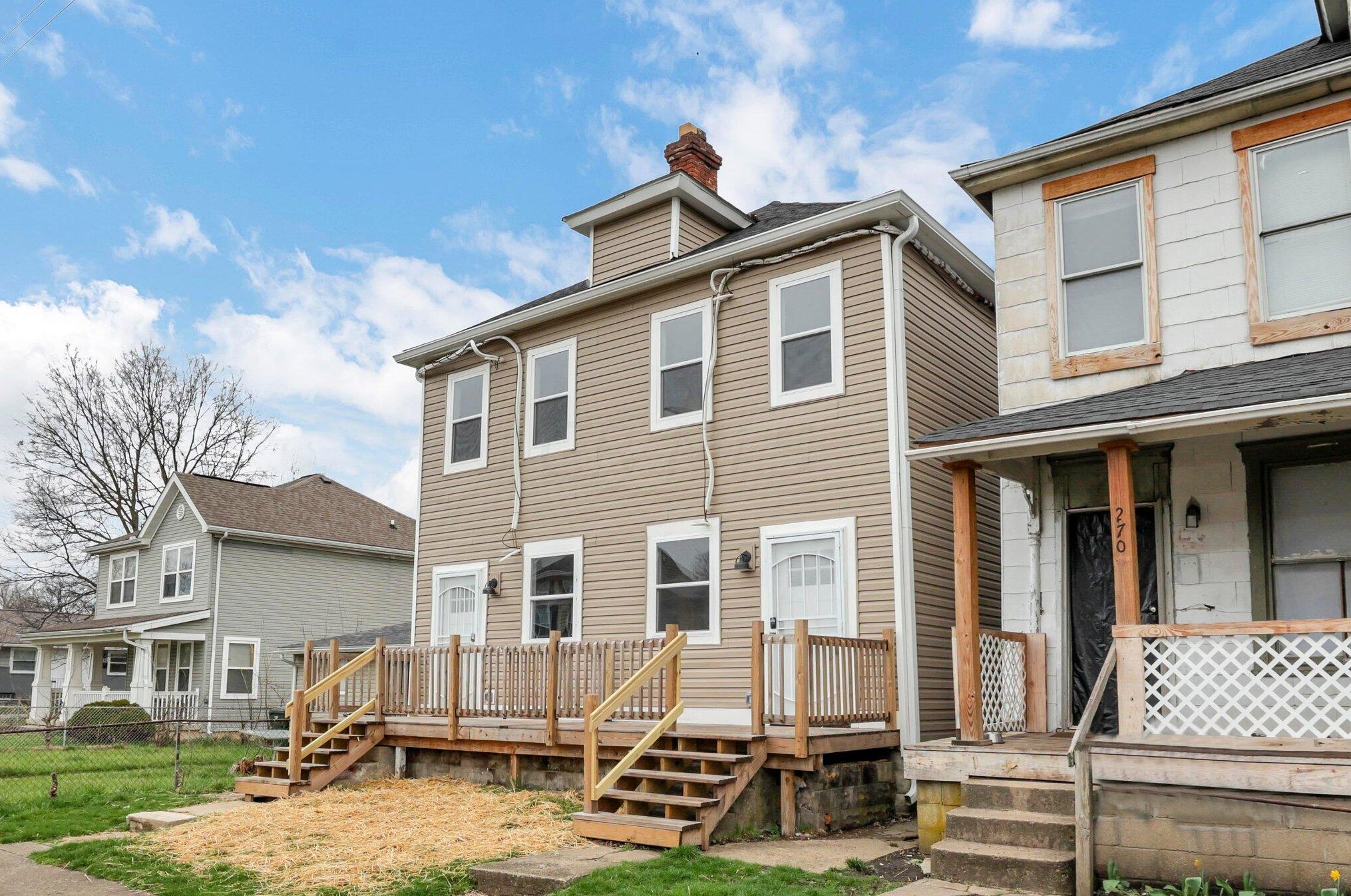 266 Yale Ave, Columbus OH  43223-1344 exterior